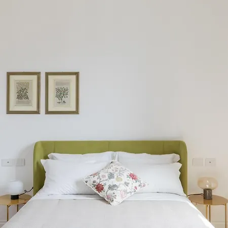 Iflat With Views Roma