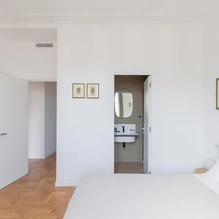 Iflat With Views Daire