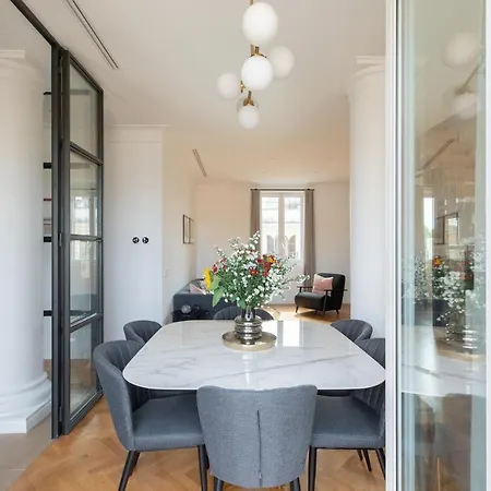 Iflat With Views Daire *